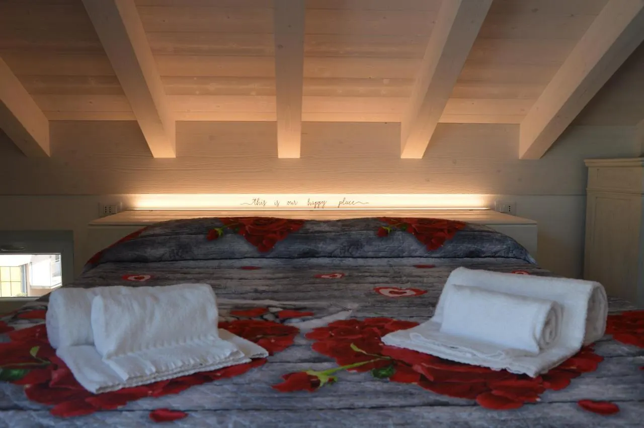 White Suite - Jacuzzi, Swimming Pool & Lake View Lezzeno